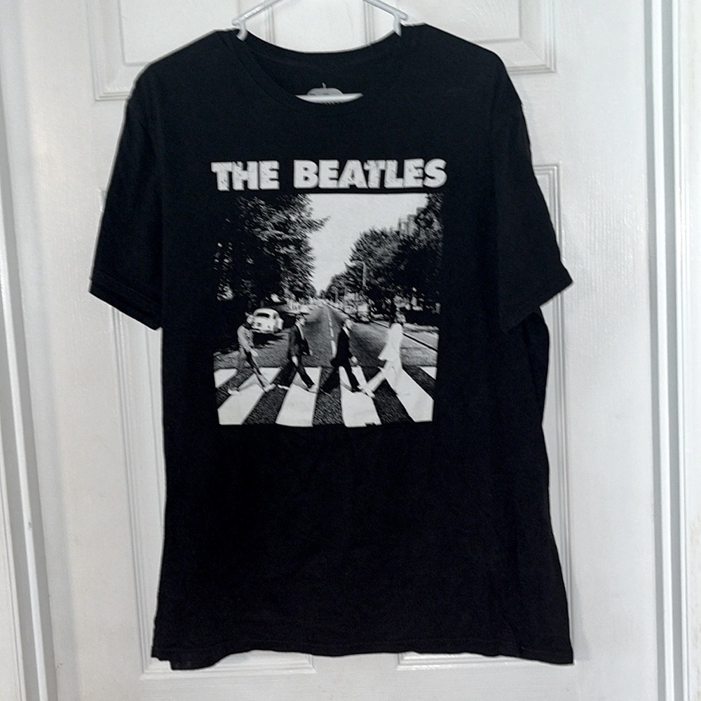 Unisex Adult Black Beatles Tee, Large